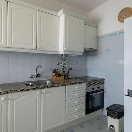 Timi's House - Espacoso A 350 M Da E Centro Da Velha 公寓 阿尔布费拉