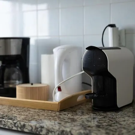 Apartment Timi's House - Espacoso A 350 M Da E Centro Da Velha Albufeira