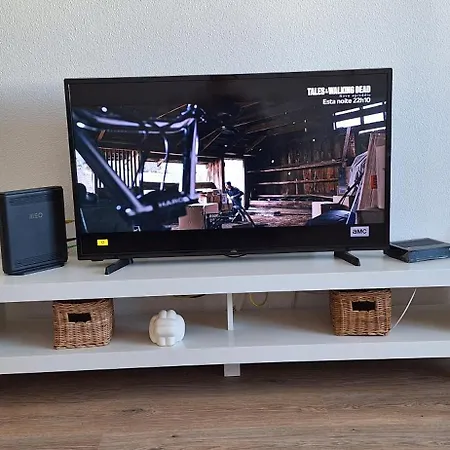 Timi's House - Espacoso A 350 M Da E Centro Da Velha * Albufeira